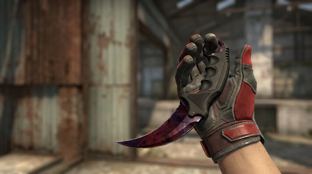 Specialist Gloves — Crimson Web