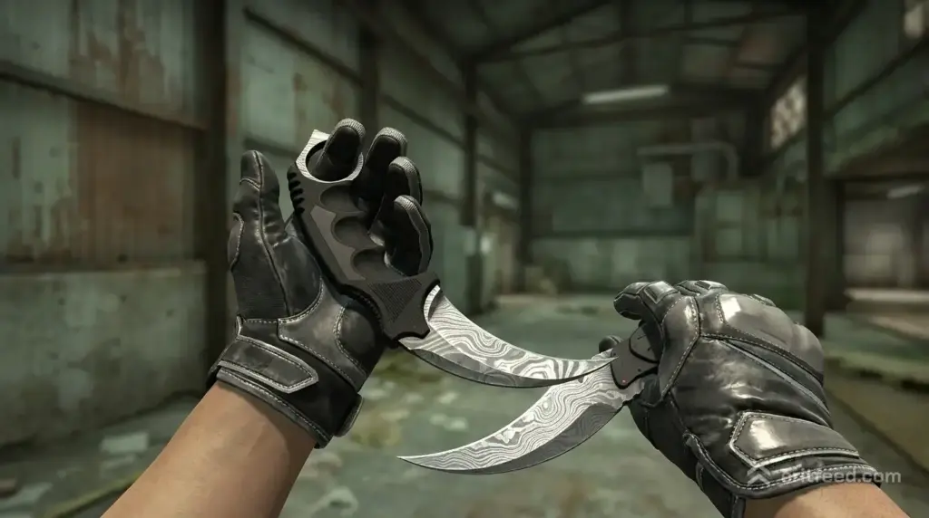 Karambit  Damascus Steel + Moto Gloves  Smoke Out