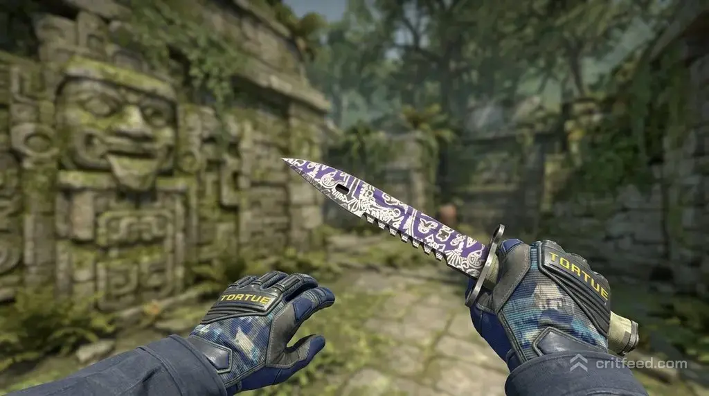 Bayonet  Freehand + Mogul Gloves