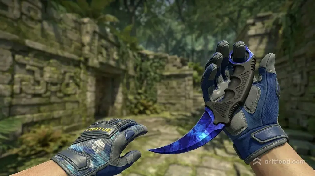 Karambit  Doppler Sapphire + Mogul Gloves